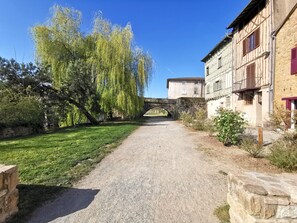 Enceinte de lâhĂ©bergement