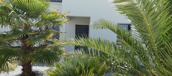 Family house near the sea, pets allowed, garden