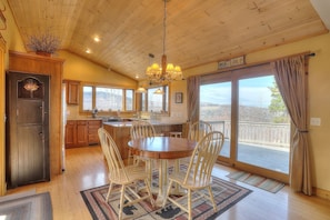 Interior - Eagles Rest - If you are looking for stunning mountain and lake views, this is the cabin for you (Rangeley)