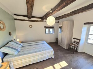 2 bedrooms, free WiFi - Charming Cottage in Quiet Village, Near Lalinde - Garden, Baby Equipment, Pet-Friendly (Saint-Marcel-du-Périgord)