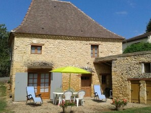 Exterior - Charming Cottage in Quiet Village, Near Lalinde - Garden, Baby Equipment, Pet-Friendly (Saint-Marcel-du-Périgord)