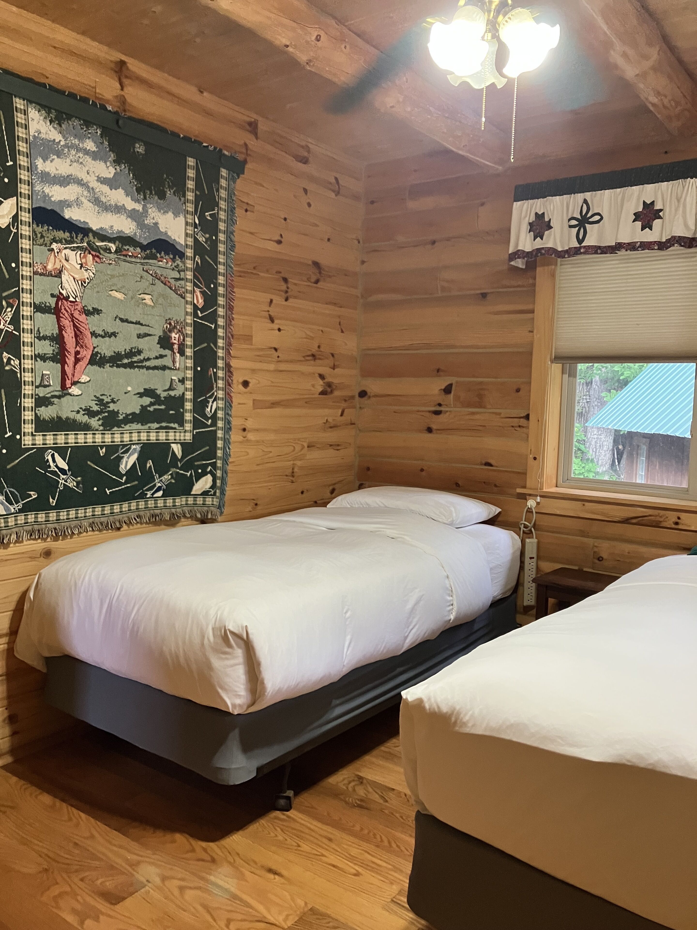 LOG CABIN ON STURGEON RIVER