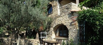 Pontet-Fronzele oil mill: l'olivier guest house