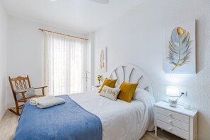 4 Schlafzimmer, Bügeleisen/Bügelbrett, WLAN, Bettwäsche