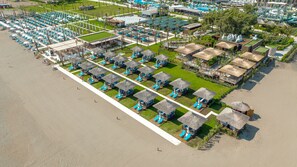 Private beach, beach cabanas, sun-loungers, beach umbrellas - Liberty Fabay - All Inclusive  (Fethiye)