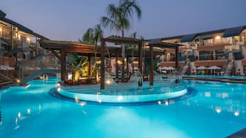 Indoor pool, 13 outdoor pools, pool umbrellas, pool loungers