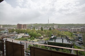 Panoramic Apartment, Balcony, Hill View | Balcony view - Umba Apartment N5 (Yerevan)
