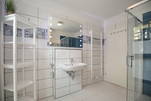 Een douche, een haardroger