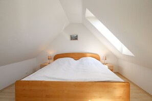 3 Schlafzimmer, Reisekinderbett, kostenloses WLAN