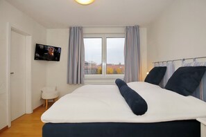 2 Schlafzimmer, Bügeleisen/Bügelbrett, kostenloses WLAN