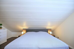 2 Schlafzimmer, Bügeleisen/Bügelbrett, kostenloses WLAN