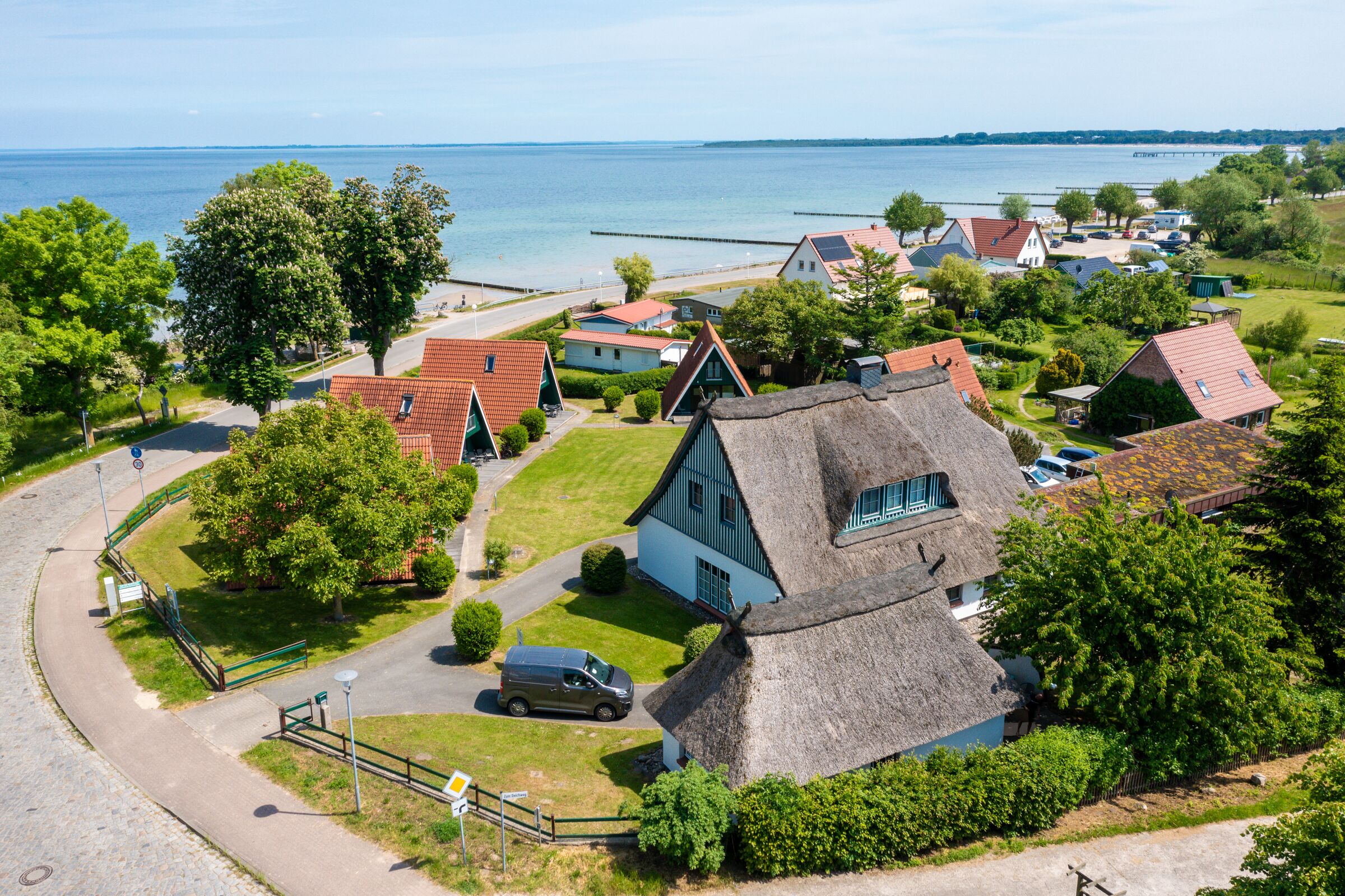 المنشأة من الخارج