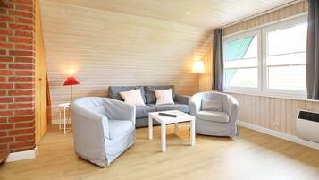 Fernseher, Stereoanlage