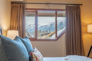 3 chambres, accès au Wi-Fi (inclus), literie fournie