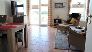 TV, books, stereo