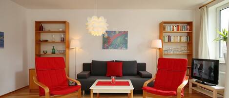 Fernseher, Stereoanlage