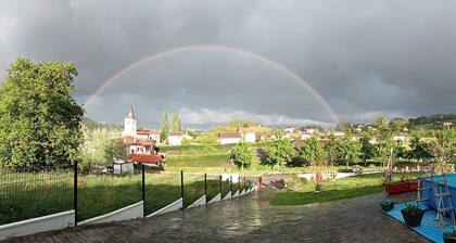 Single storey house, 2.100km from Saint jean pied de port