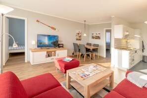 Fernseher, Stereoanlage