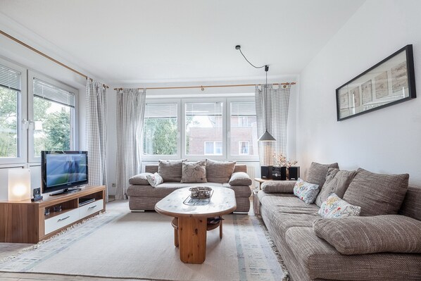 TV, DVD player, stereo