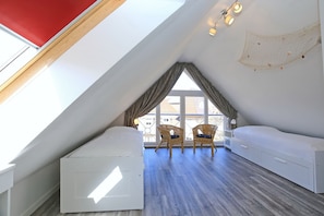 2 Schlafzimmer, Bügeleisen/Bügelbrett, kostenloses WLAN