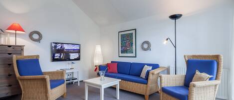 TV, DVD player, aparelho de som