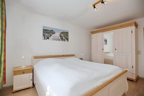 1 Schlafzimmer, Reisekinderbett, kostenloses WLAN
