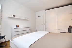 2 Schlafzimmer, Bügeleisen/Bügelbrett, Reisekinderbett, kostenloses WLAN
