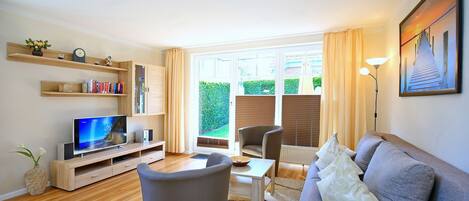 Televisie, boeken en een stereo