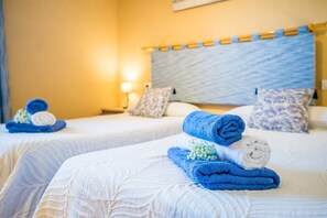 4 Schlafzimmer, Bügeleisen/Bügelbrett, kostenloses WLAN, Bettwäsche