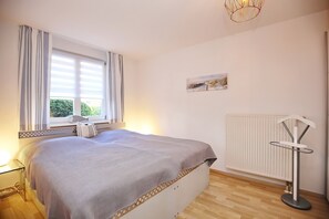 1 slaapkamer, een strijkplank/strijkijzer, gratis wifi