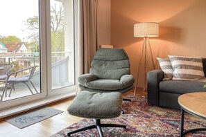 Fernseher, Stereoanlage