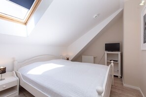 3 Schlafzimmer, Reisekinderbett, kostenloses WLAN