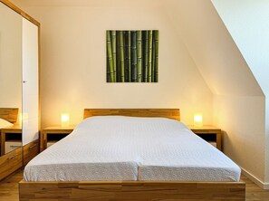 2 bedrooms, free WiFi