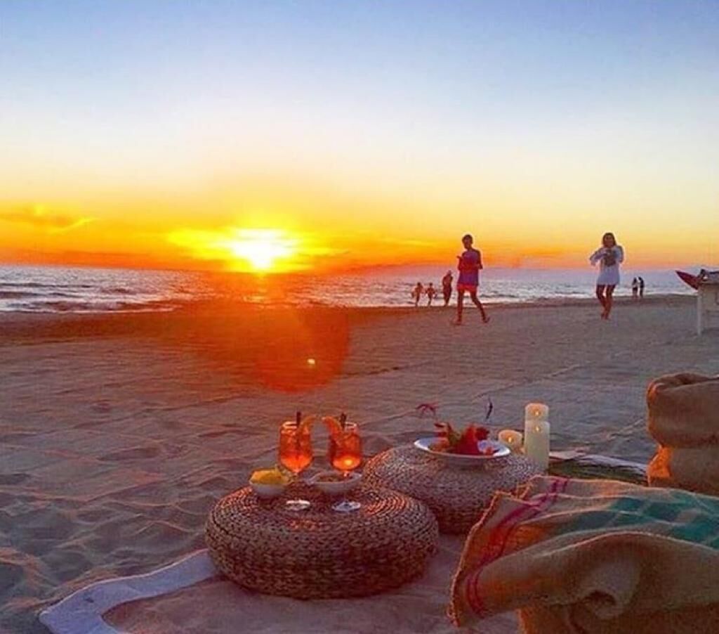 بالقرب من الشاطئ