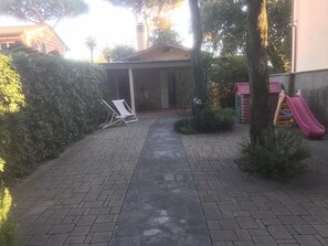 Property grounds - ❤️La Little house in verde❤️, 100 mt from the SEA!!! (Pietrasanta)