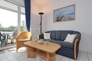 Fernseher, Stereoanlage
