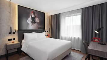 Standard Room | Soundproofing, iron/ironing board, bed sheets