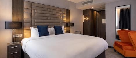 Egyptian cotton sheets, premium bedding, down comforters, minibar