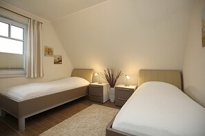 3 Schlafzimmer, Bügeleisen/Bügelbrett, Reisekinderbett, kostenloses WLAN