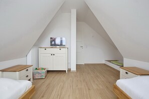 3 Schlafzimmer, Reisekinderbett, kostenloses WLAN