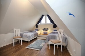 3 Schlafzimmer, Reisekinderbett, kostenloses WLAN