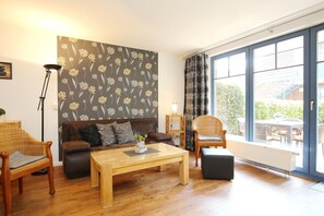 Fernseher, Stereoanlage