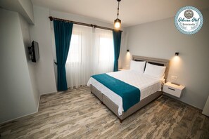 Deluxe-huone, merinäköala | Egyptinpuuvillaiset lakanat, ylelliset vuodevaatteet
