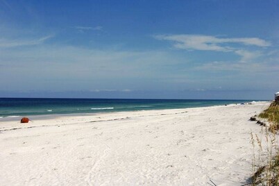 Private Pool and Gulf View Home