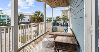 A Modern Coastal Retreat Steps from the Gulf