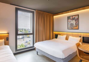 Desk, iron/ironing board, free WiFi, bed sheets