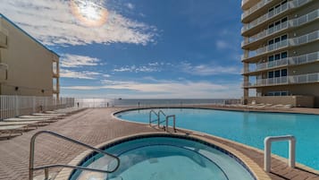 Condo, 2 quartos | Piscina | Piscina aquecida