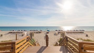 Condo, 2 quartos | Praia | Na praia