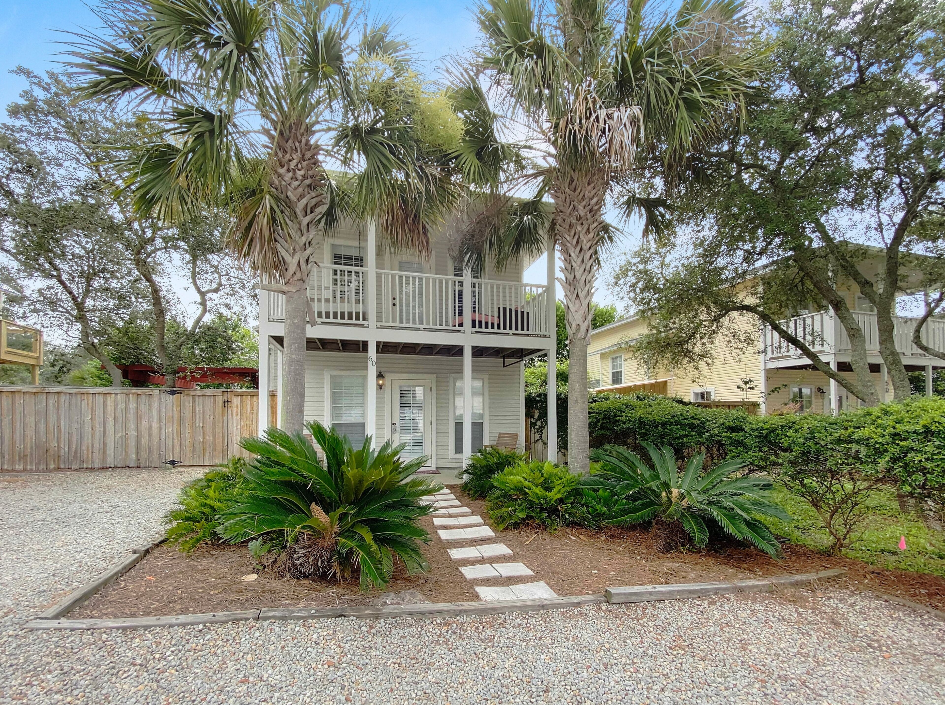Sandy Toes 2 Bedroom Home by Redawning