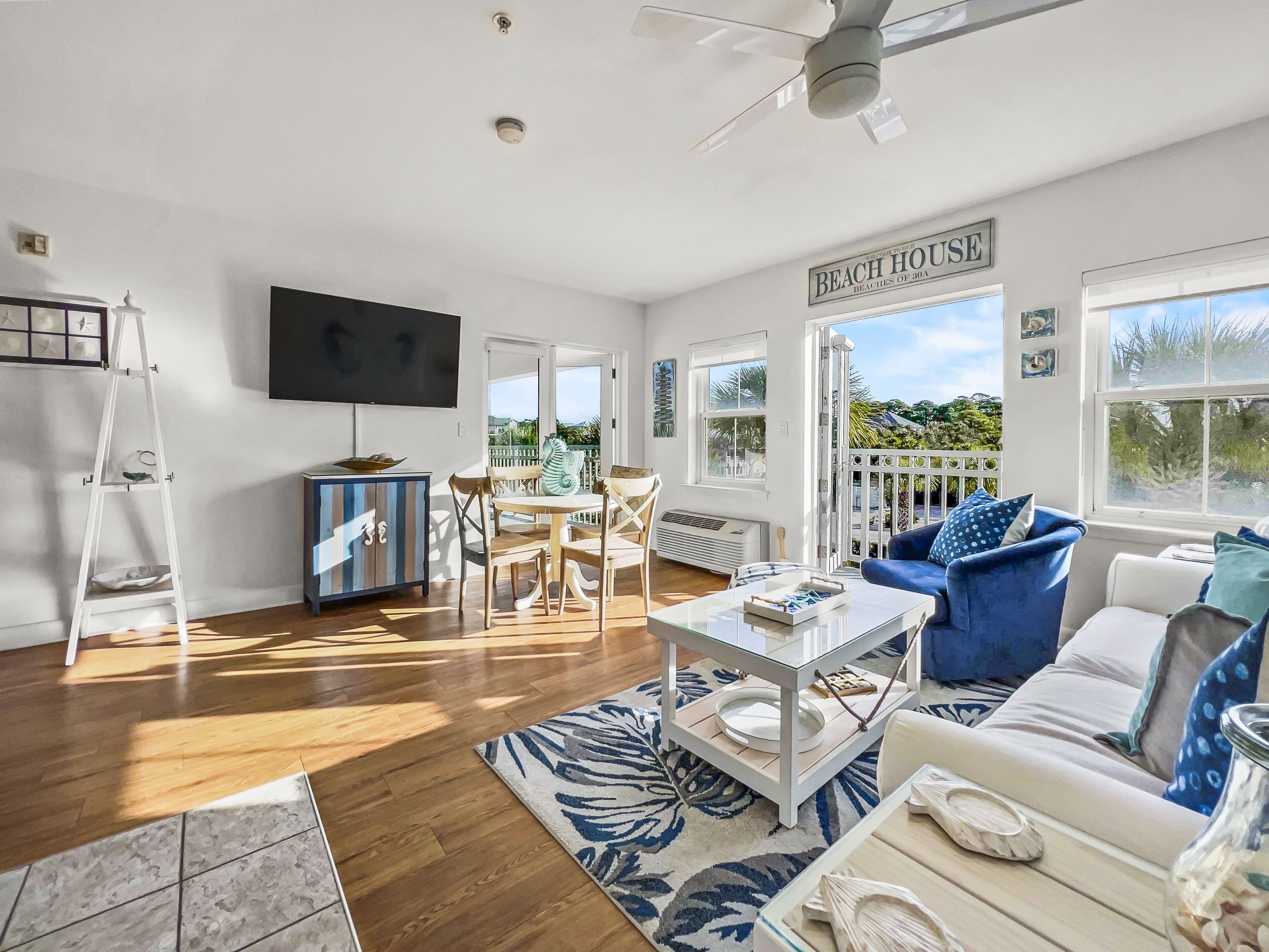 Golden On 30a 1 Bedroom Condo by Redawning